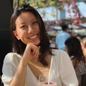 Meet your Posher, Claire